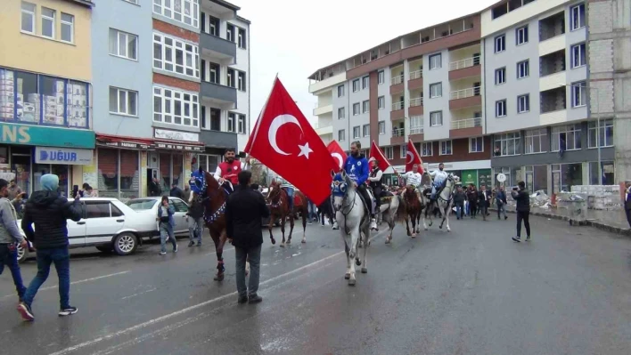 Kars'ta Özhaseki'yi atlı ciritçiler karşıladı