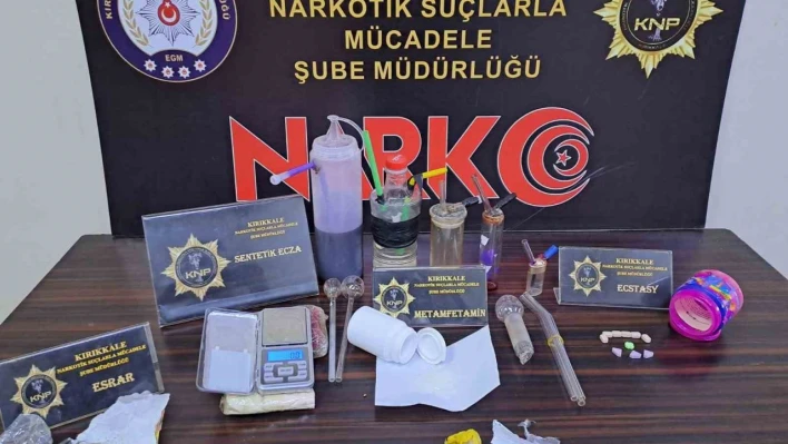 Kırıkkale'de uyuşturucu ticareti yapan 2 şüpheli tutuklandı