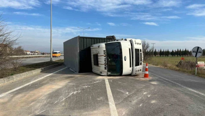 Kırklareli'nde tır ile otomobil çarpıştı: 4 yaralı