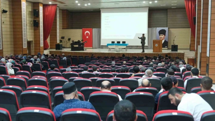 Kuran Kursu öğreticilerine yönelik 2023 Yaz Kuran Kursu Semineri yapıldı