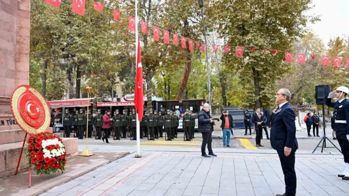 Malatya'da 10 Kasım Gazi Mustafa Atatürk'ü anma töreni düzenlendi