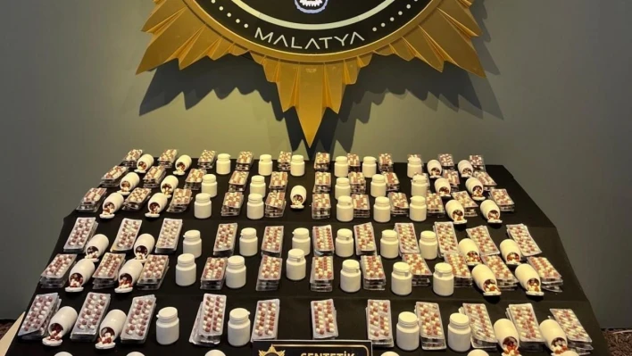 Malatya'da 7 bin 881 adet uyuşturucu hap ele geçirildi, 2 kişi tutuklandı
