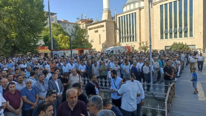 Malatya'da Haniye için gıyabi cenaze namazı kılındı