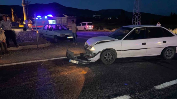 Malatya'da iki otomobil çarpıştı 1 yaralı