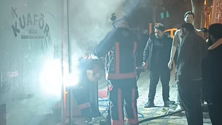 Malatya'da iş yerinde korkutan yangın