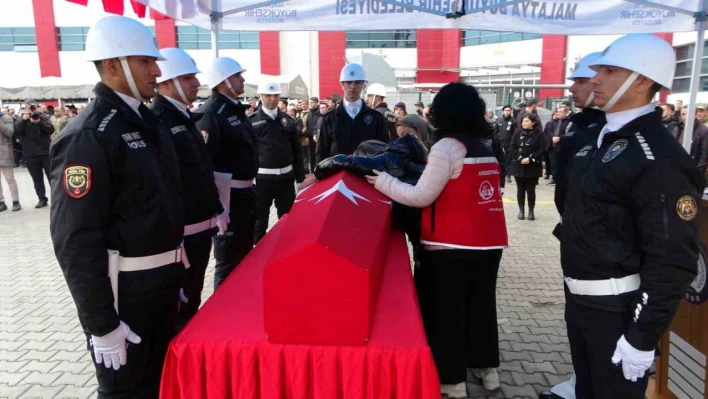 Malatya'da kazada şehit olan polis memuru için tören düzenlendi