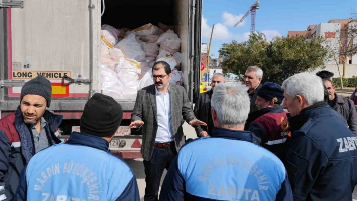 Mardin'den afet bölgesine 530'u tır 673 araç yardım malzemeleri ulaştırıldı