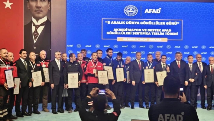 MEB AKUB Akreditasyon belgesini aldı