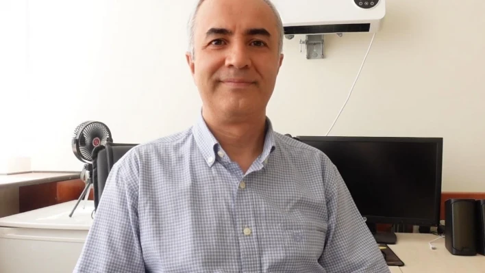 Nöroloji Uzmanı Prof. Dr. Demir: 'MS, genç erişkinleri en çok da 3-4 kat daha fazla olmak üzere kadınları etkileyen bir hastalık'