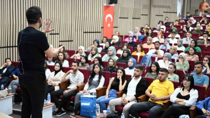 Öğrencilere yönelik yapılan tekrar kampına yoğun ilgi