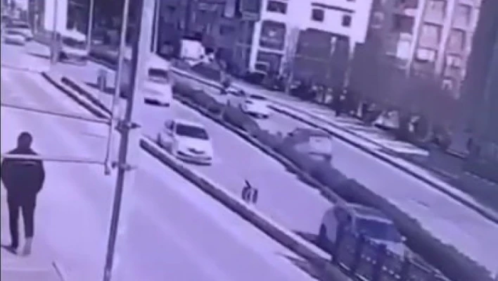 Okul bahçesine düşen aracın kamera görüntüleri ortaya çıktı