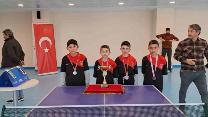 Okul sporları yarışması Posof rüzgarı