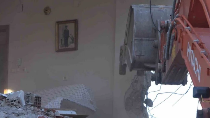 Osmaniye'de 200 binaya acil yıkım kararı