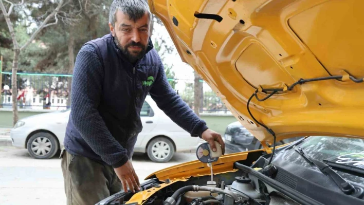 Oto bakım ustasından uyarı: '450 liradan kaçarak 40 bin liralık masrafa girmeyin'