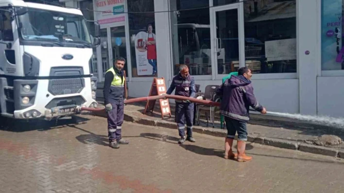 Özalp Belediyesinden bahar temizliği