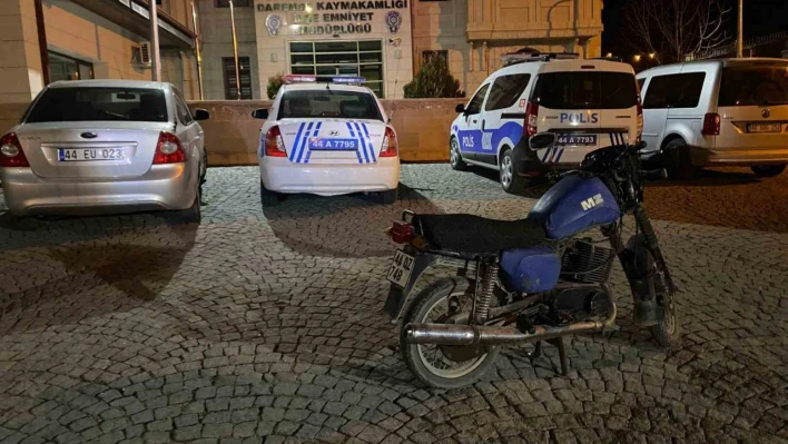 Polis motosiklet hırsızını 50 saatlik kamera kaydını inceleyerek buldu