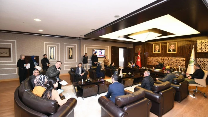 Pursaklar'dan depremzedelere yardım eli