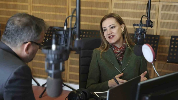 Rektör Hotar'dan 'yardım' raporu ve 'uzaktan eğitim' mesajları