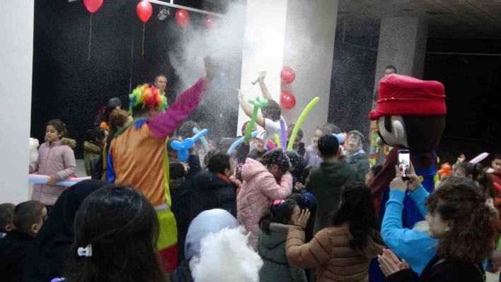 Rize'de depremzede çocuklara moral etkiliği düzenlendi