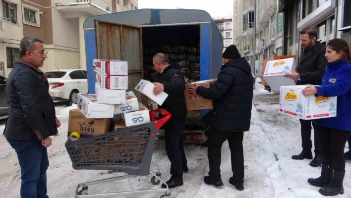 Roka'dan deprem bölgesine gıda yardımı