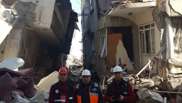 SCÜ akademisyenleri Hatay'da hasar tespiti yapıyor