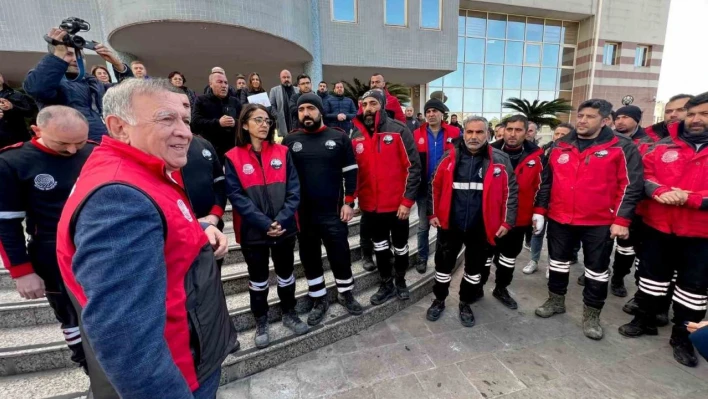 Seyhan Arama Kurtarma ekibi Adana'ya döndü