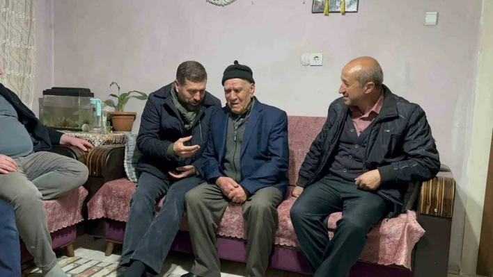 Sındırgılı Mehmet Amca 'Siz de benim gibi yapın, paranızı depremzedelere bağışlayın'