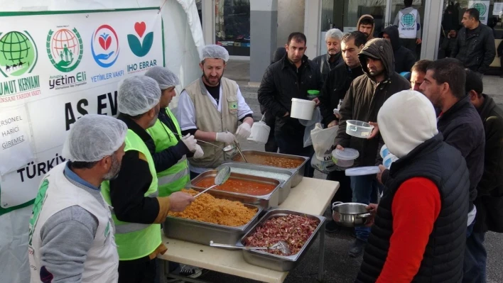 STK'lardan Malatya'da depremzedelere günlük iftar yemeği