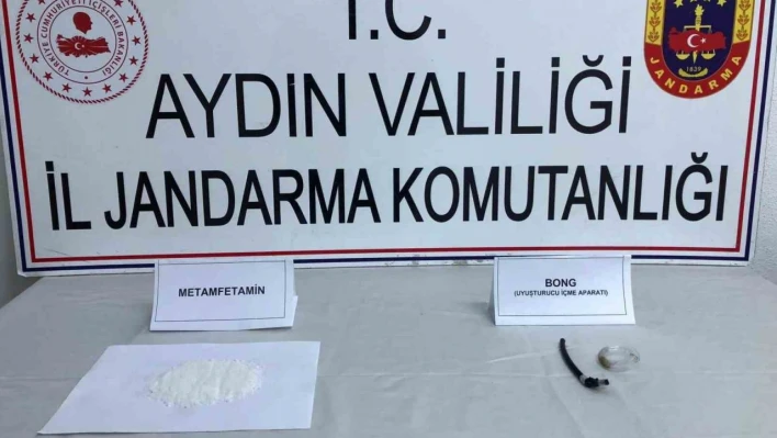 Şüpheli şahıslar uyuşturucu ile yakalandı