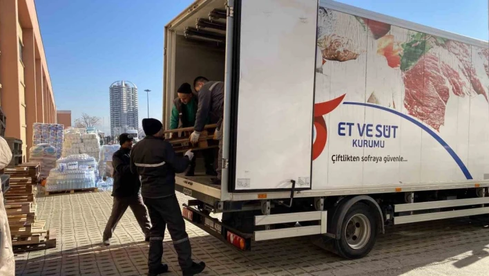 Tarım ve Orman Bakanlığı, bağlı ve ilgili kuruluşlarıyla deprem bölgesindeki çalışmalarını aralıksız sürdürüyor