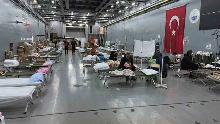 TCG Bayraktar'da 20 ameliyat, 3 bin 200 muayene gerçekleştirildi