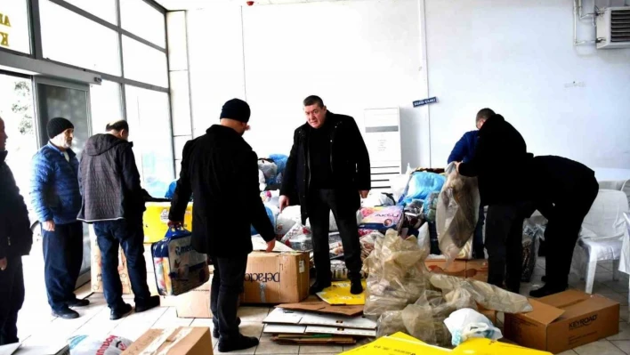 Tekin 'Gün birlik ve beraberlik günüdür'