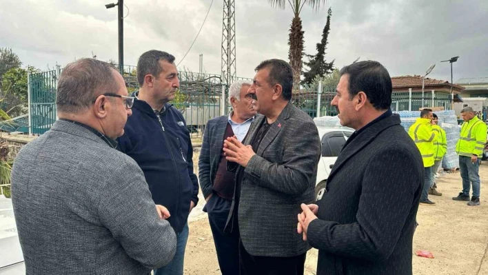 TÜDKİYEB Genel Başkanı Nihat Çelik afet bölgesinde incelemelerde bulundu