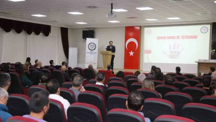 Tunceli'de, 'Çocuk ihmali ve istismar vakalarında yasal süreç' semineri