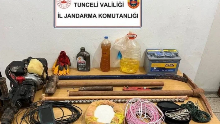 Tunceli'de, amonyum-potasyum nitratla kazı yapan 5 kişi yakalandı