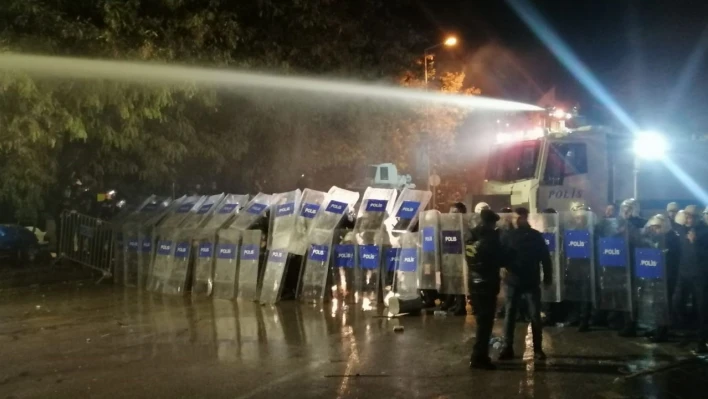 Tunceli'de, protesto gösterisine katılan 8 kişi gözaltına alındı