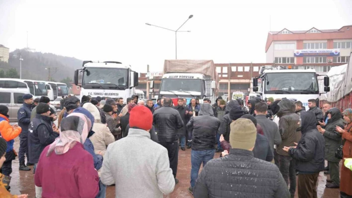 Türkeli'den 3. yardım konvoyu dualarla yola çıktı