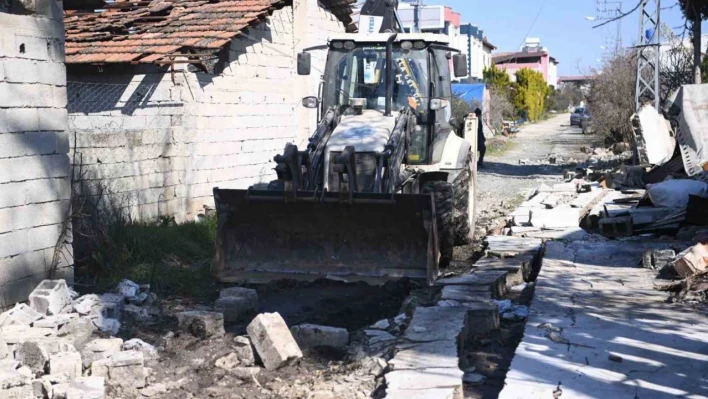 Tuzla Belediyesi'nden kırsal kesimlerdeki evlere su desteği