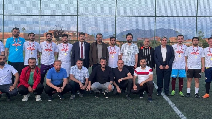 Van'da '1. Futbol Dostluk Turnuvası' sona erdi