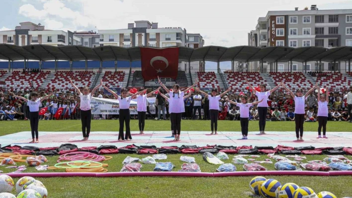 Van'da 'Spor Van' yaz okulları başladı