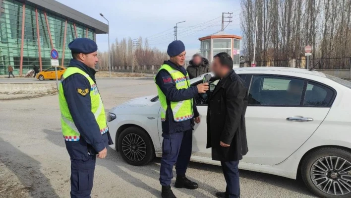 Van'da 382 araç trafikten men edildi