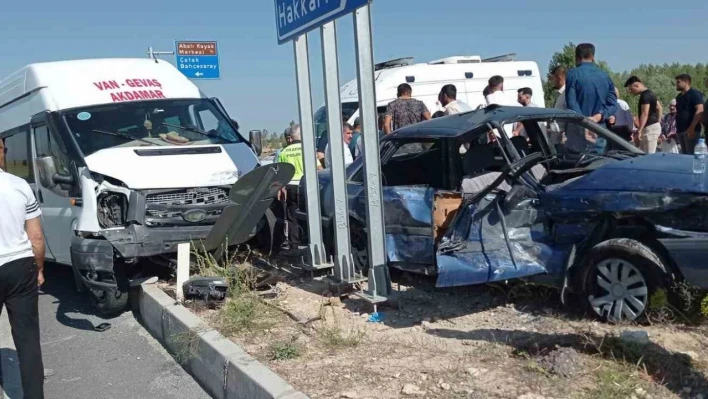 Van'da trafik kazası: 5 yaralı