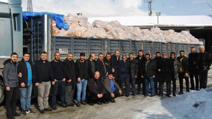 Van esnafından deprem bölgesine 70 bin adet ekmek gönderildi