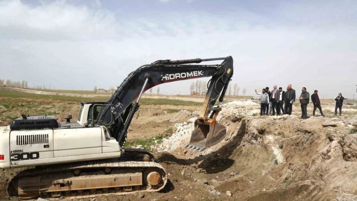 Van Gölü kıyı şeridi Tuşba Belediyesi ile cazibe merkezi haline geliyor