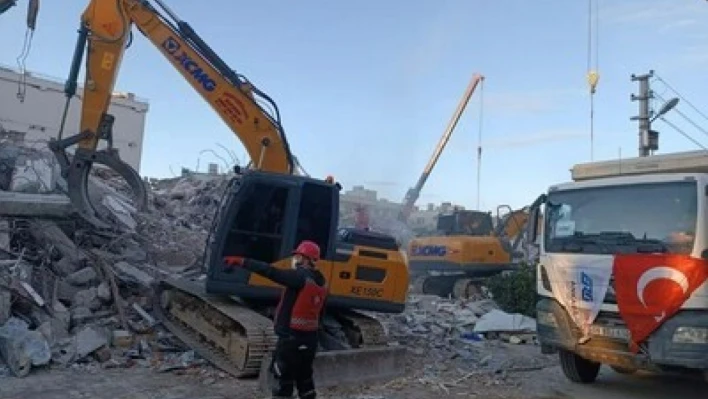 XCMG Machinery, depremde acil kurtarmaya yardımcı olduğunu açıkladı