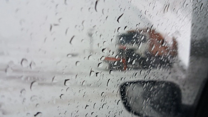 Yağmur, yüksek kesimlerde kar