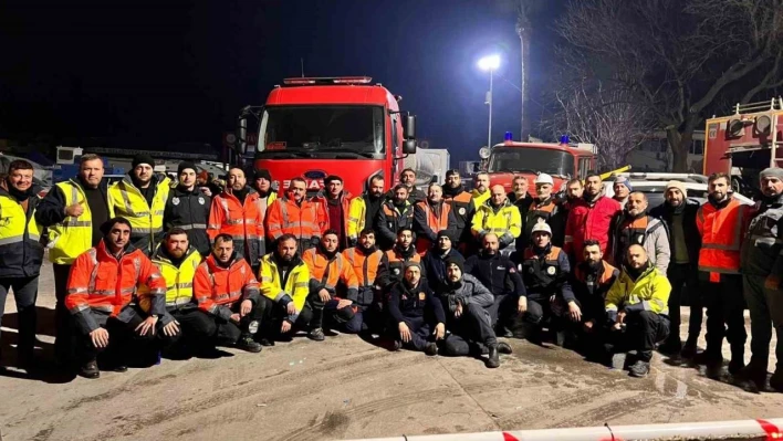 Yalova'dan deprem bölgesine bugüne kadar 291 yardım yüklü araç gönderildi