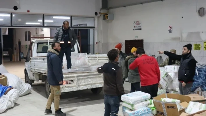 Yardımların depremzedelere ulaştırılması için 'Yardım Koordinasyon Deposu' oluşturuldu