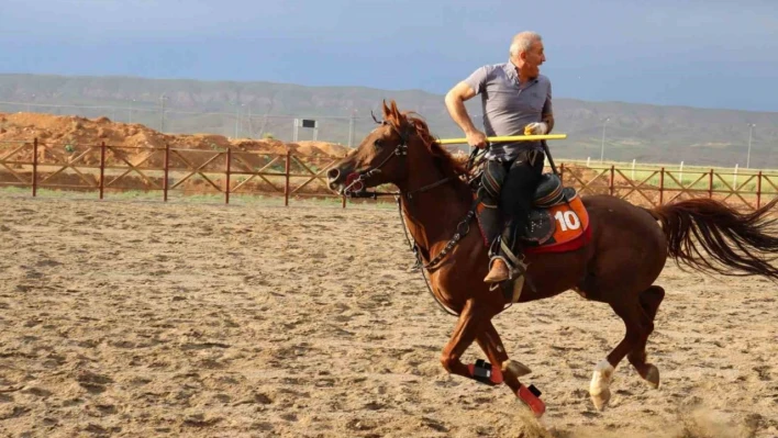 Yazıhan cirit ekibi, Malatya'yı temsil edecek