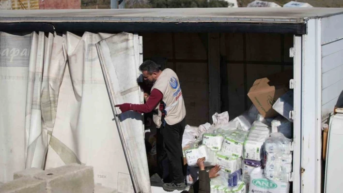 Yedi Başak Derneği'nin yardım seferberliği sürüyor